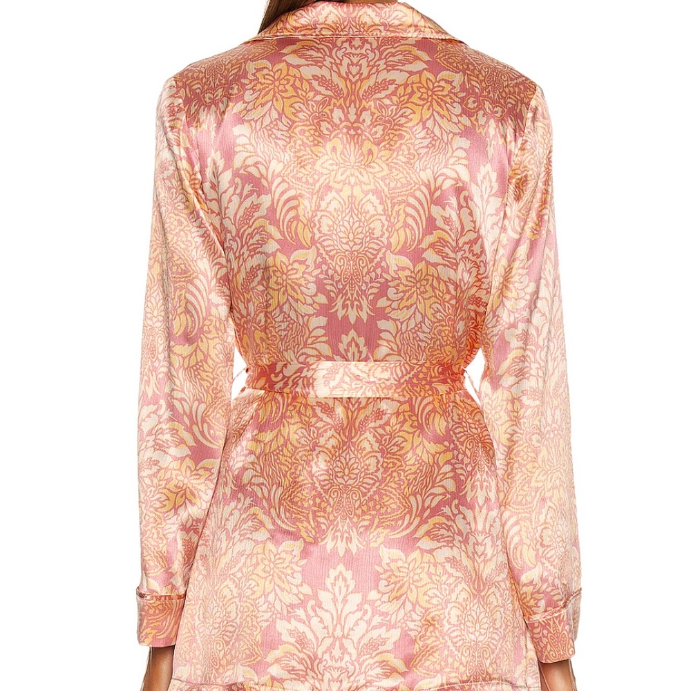 Alexis Pink and Gold Satin Robe - Picture 5 of 10